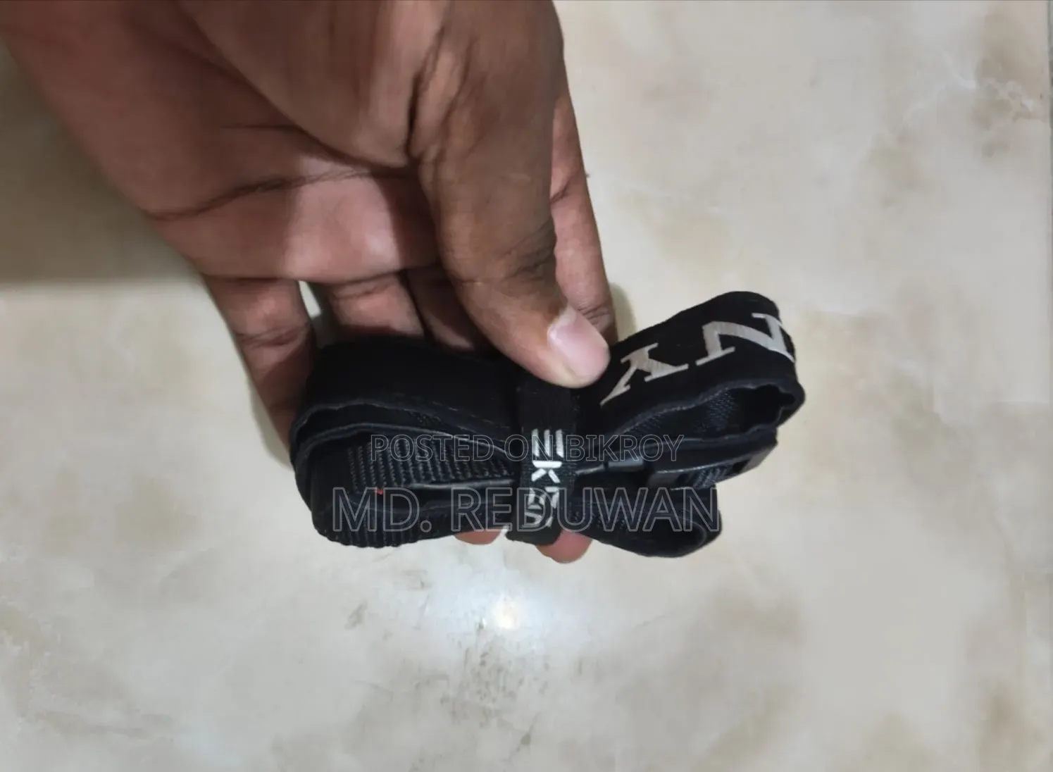 সনি এ৬৪০০ ক্যামেরা