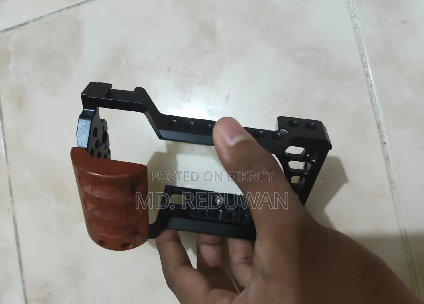 সনি এ৬৪০০ ক্যামেরা