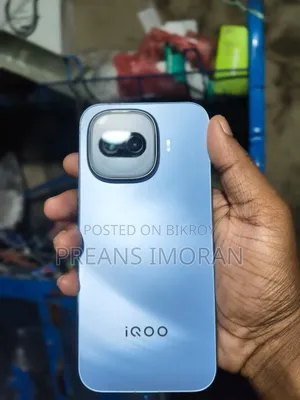 iQOO 11 256 GB Blue