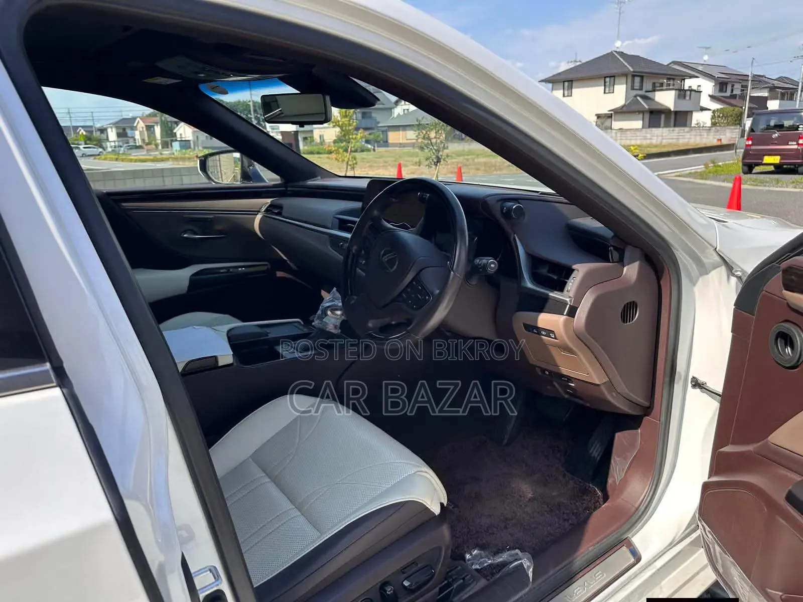 Lexus ES 300h Ultra Luxury 2020 White