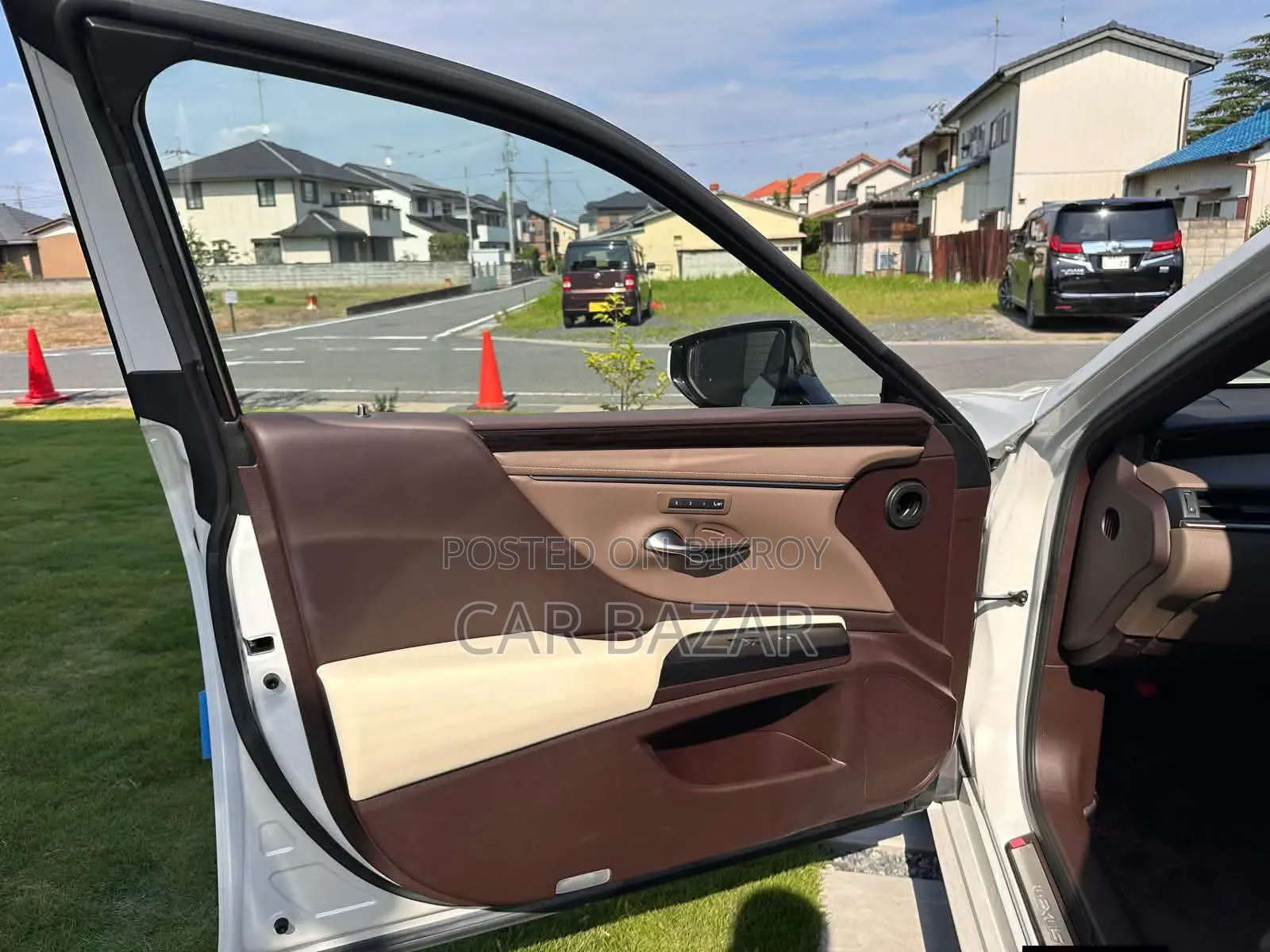 Lexus ES 300h Ultra Luxury 2020 White