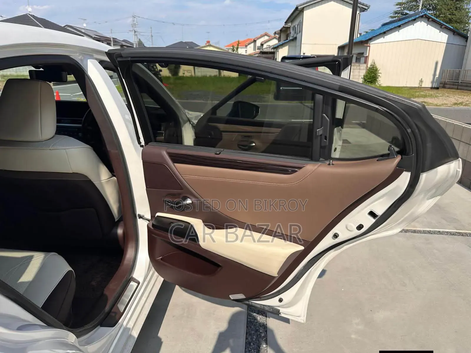 Lexus ES 300h Ultra Luxury 2020 White