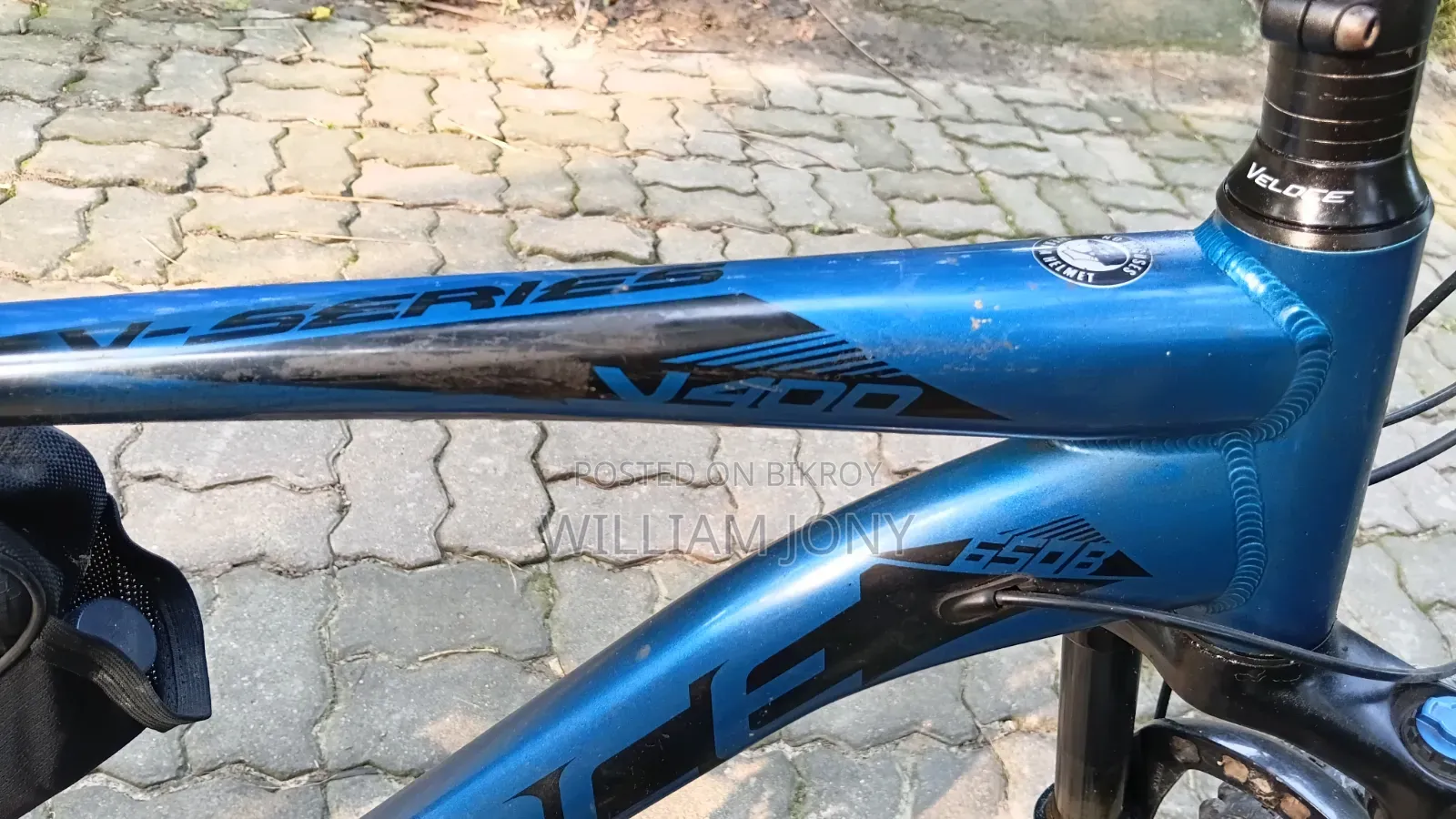 Veloce V400