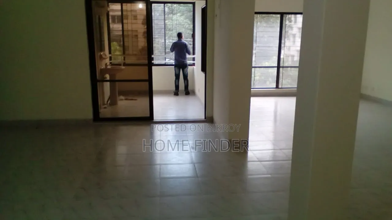 4 Bedroom Apartment in Gulshan for rent