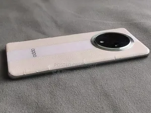 Oppo F27 Pro+ 256 GB Pink