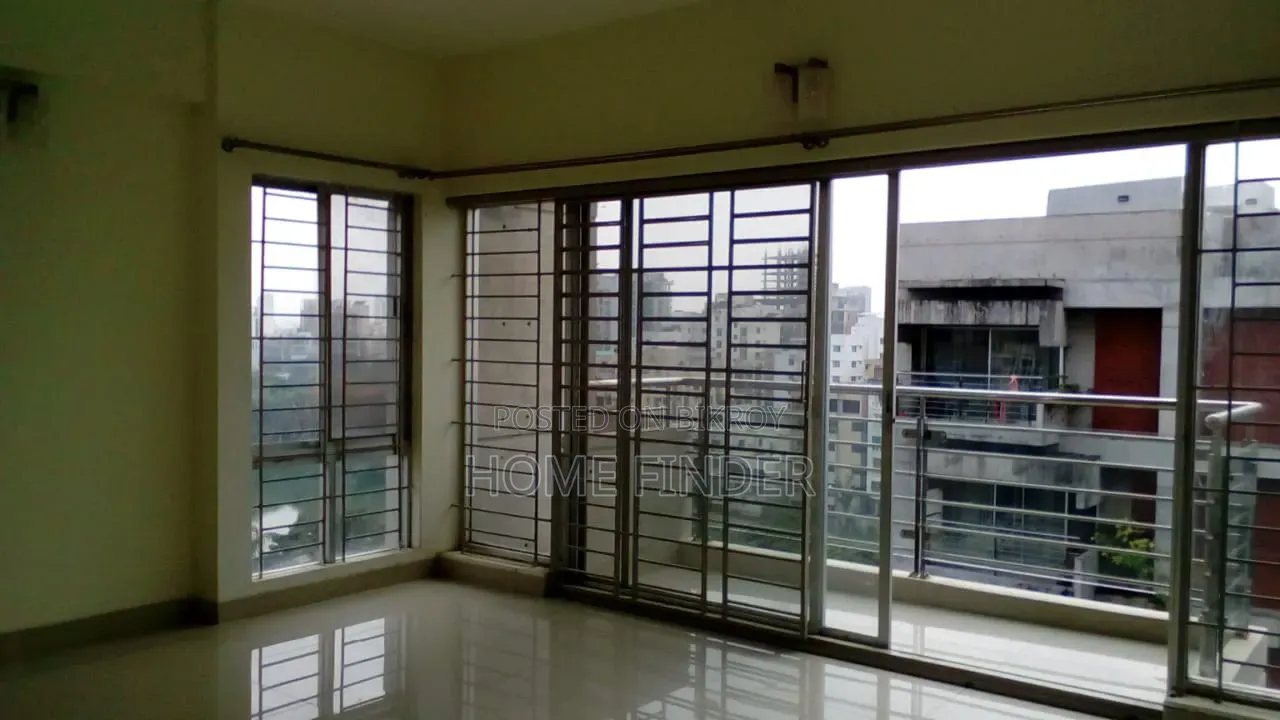4 Bedroom Apartment in Gulshan for rent