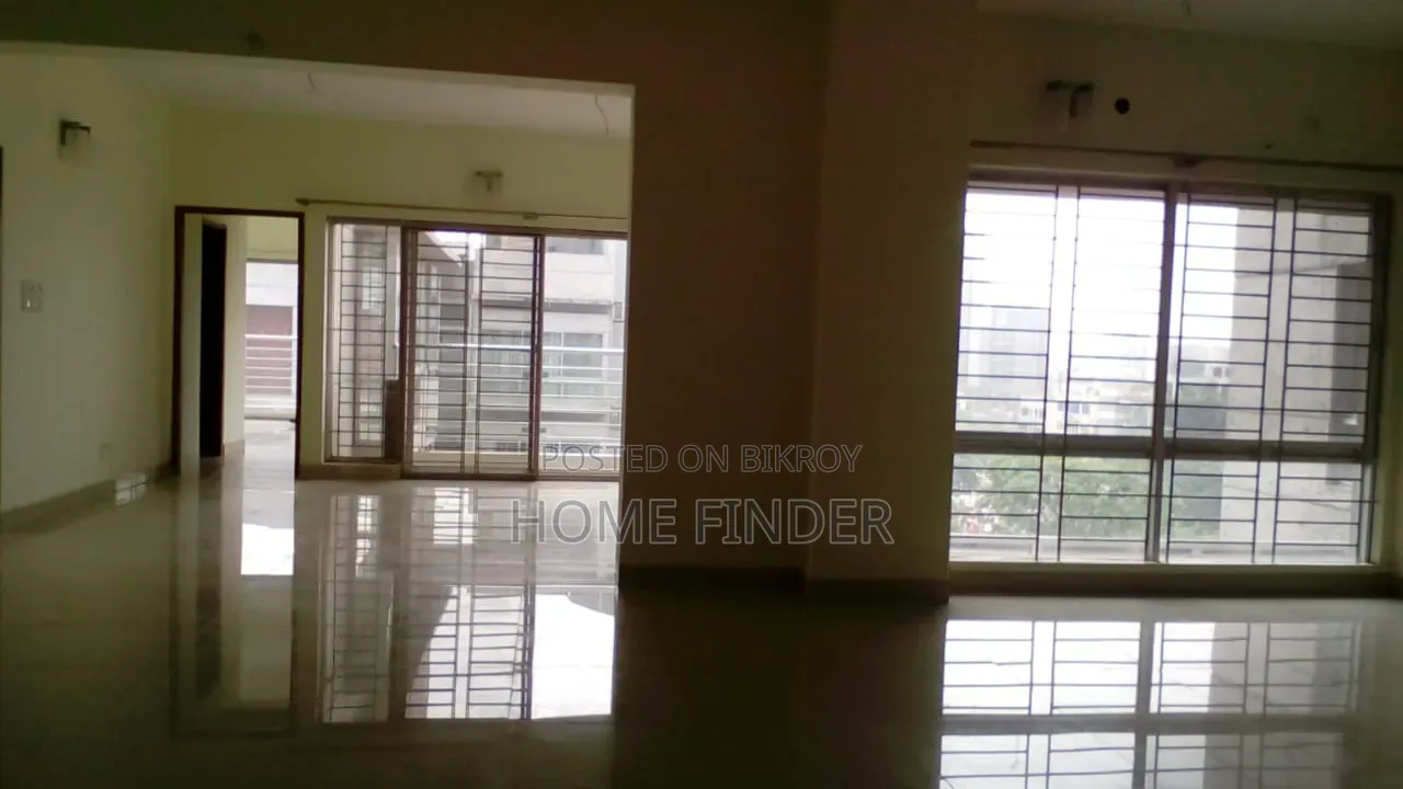 4 Bedroom Apartment in Gulshan for rent