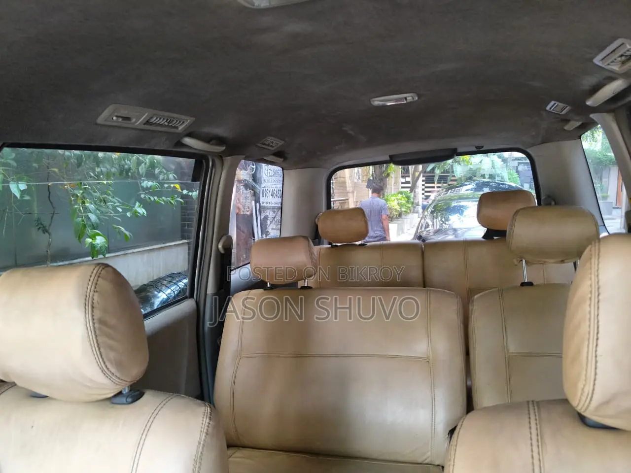 Toyota Noah 2.0 Front-Wheel Drive (8 Seater) 2004 Silver