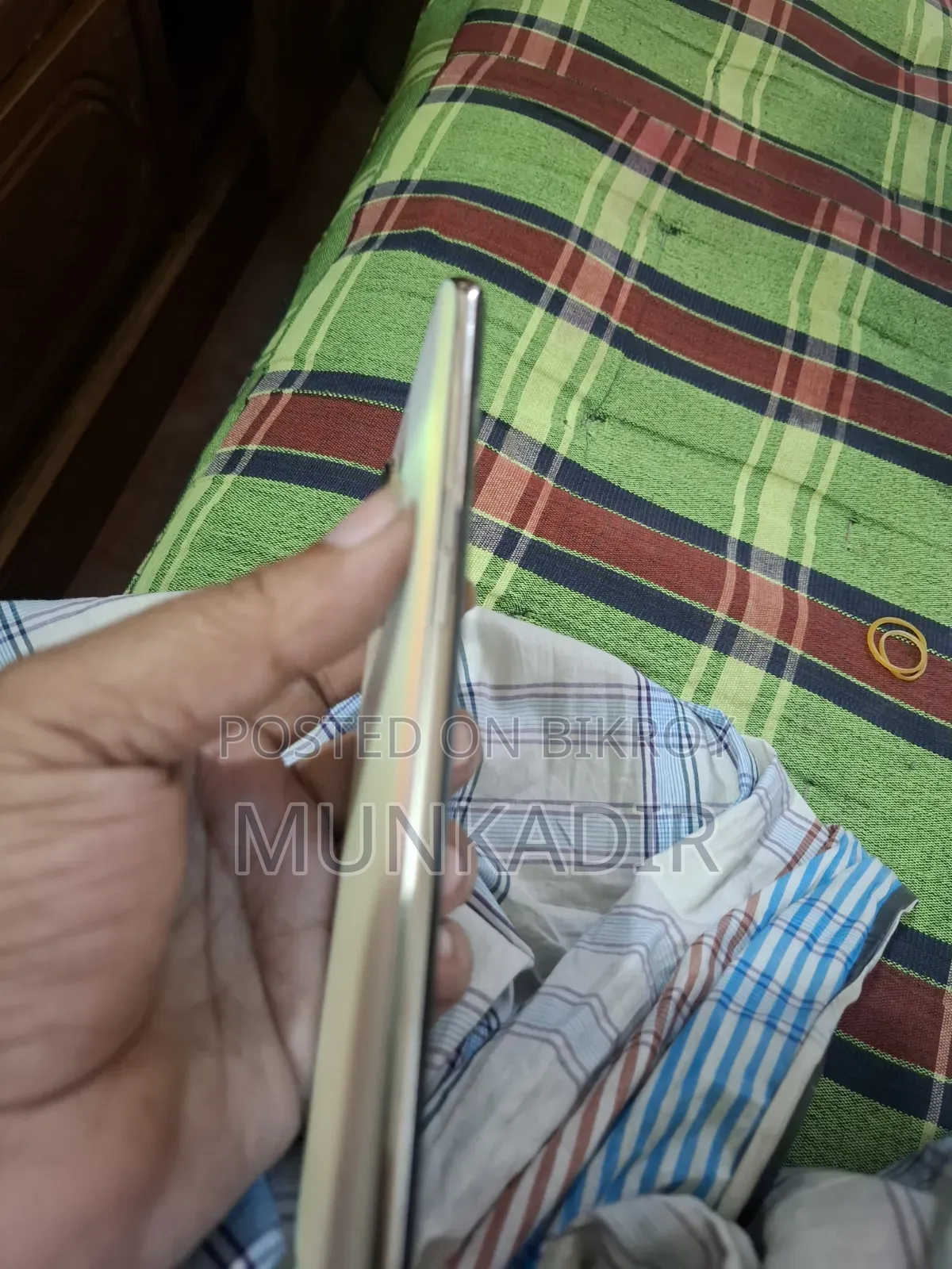 অপো রেনো ২৫৬ জিবি গোল্ড