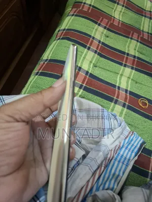 অপো রেনো ২৫৬ জিবি গোল্ড