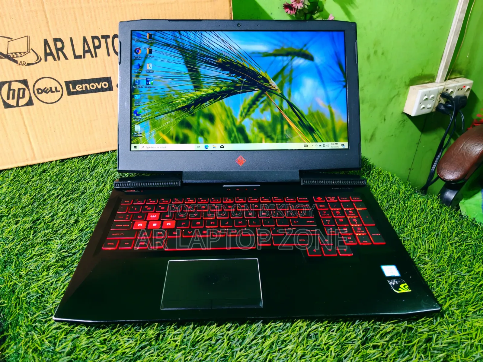Laptop HP Omen 15-ce0xx 8GB Intel Core i7 SSD 256GB