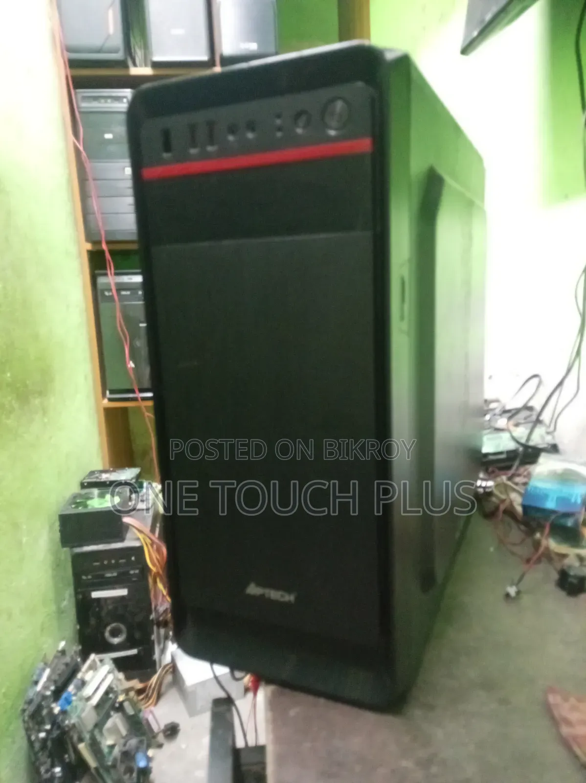 Desktop Computer 8GB RAM Intel Core i3 Processor 500GB HDD