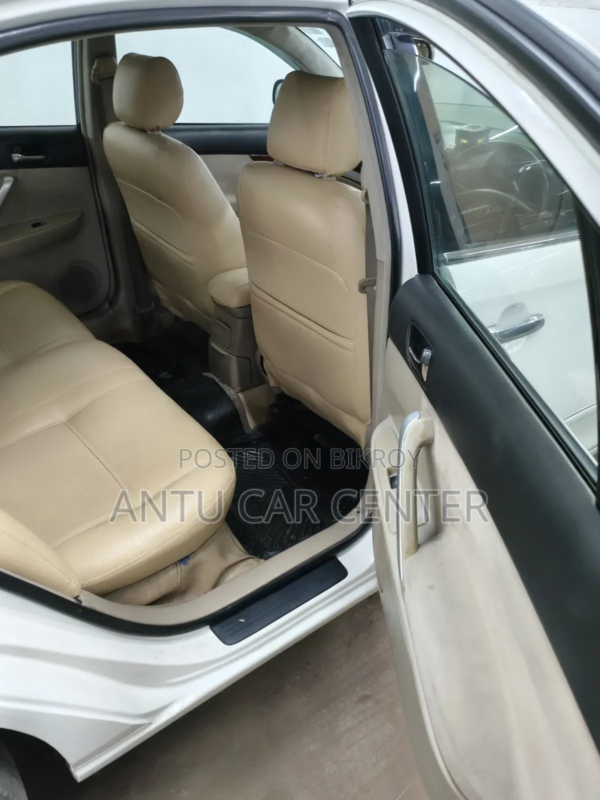 Toyota Premio 2004 White