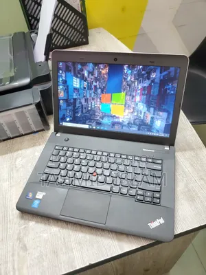 Laptop Lenovo ThinkPad E475 4GB Intel Core i5 SSD 128GB