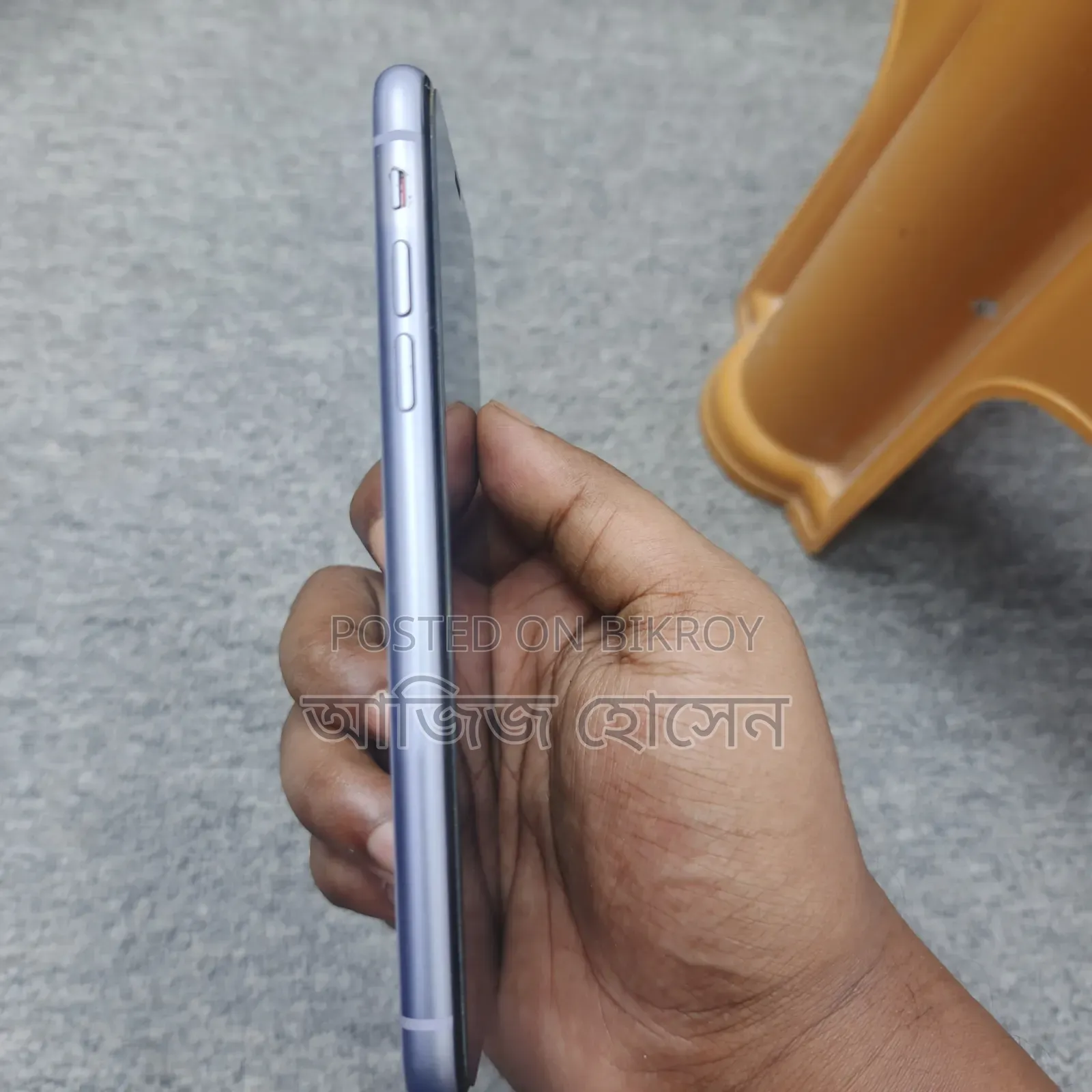 Apple iPhone 11 64 GB