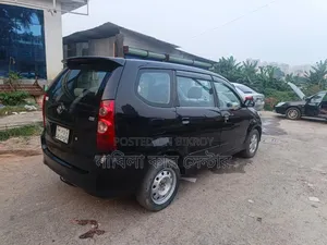 Toyota Avanza 2010 Black