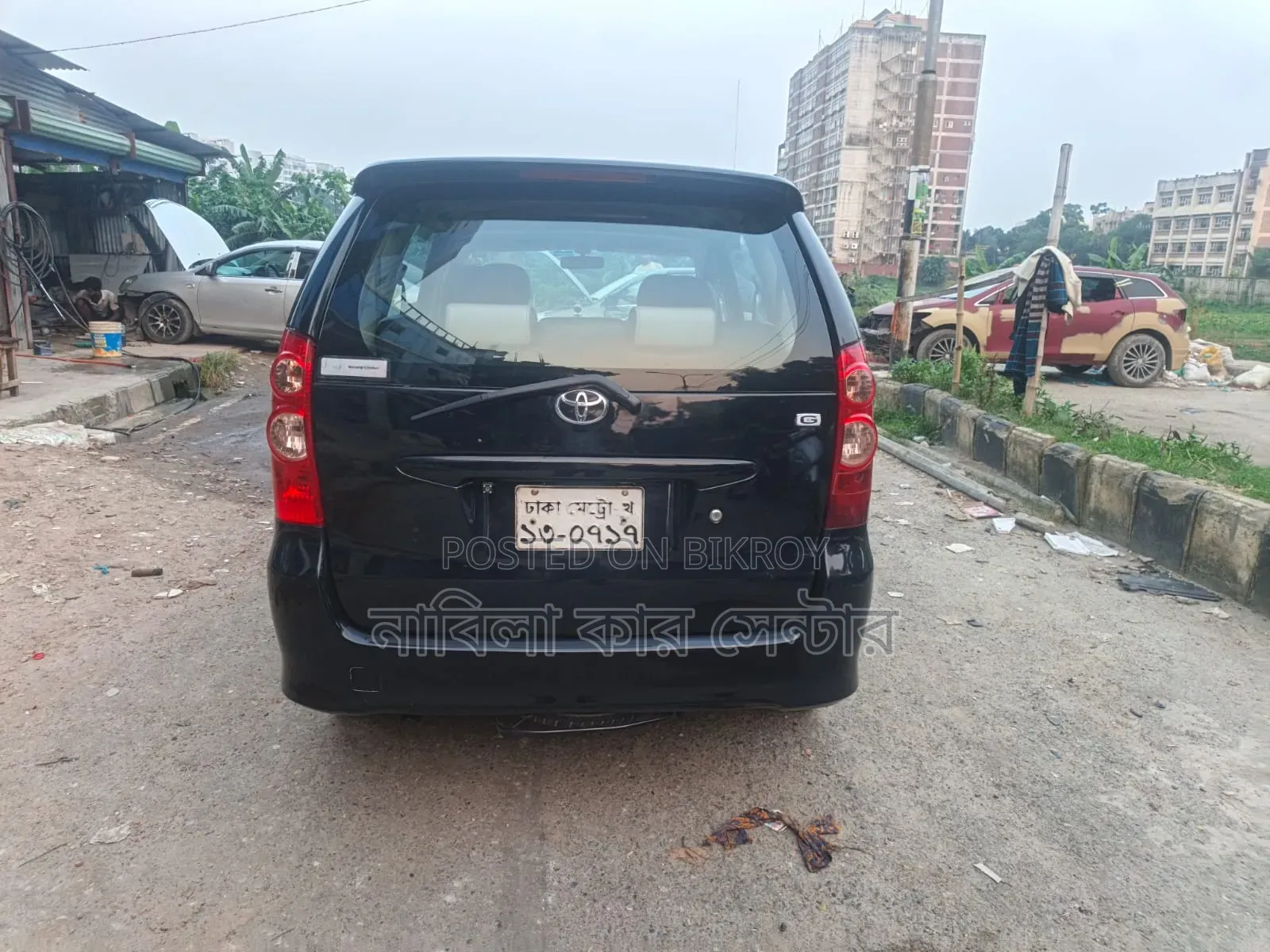 Toyota Avanza 2010 Black