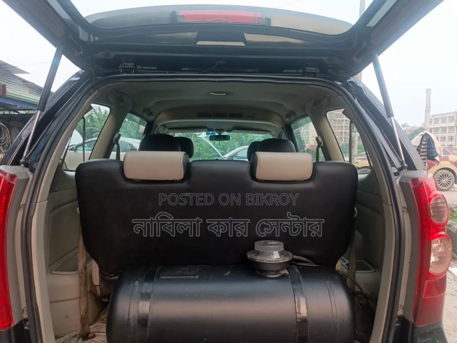Toyota Avanza 2010 Black
