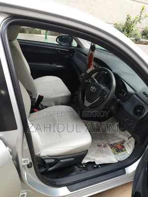 Toyota Axio 1.5 Hybrid 2WD 2015 Silver