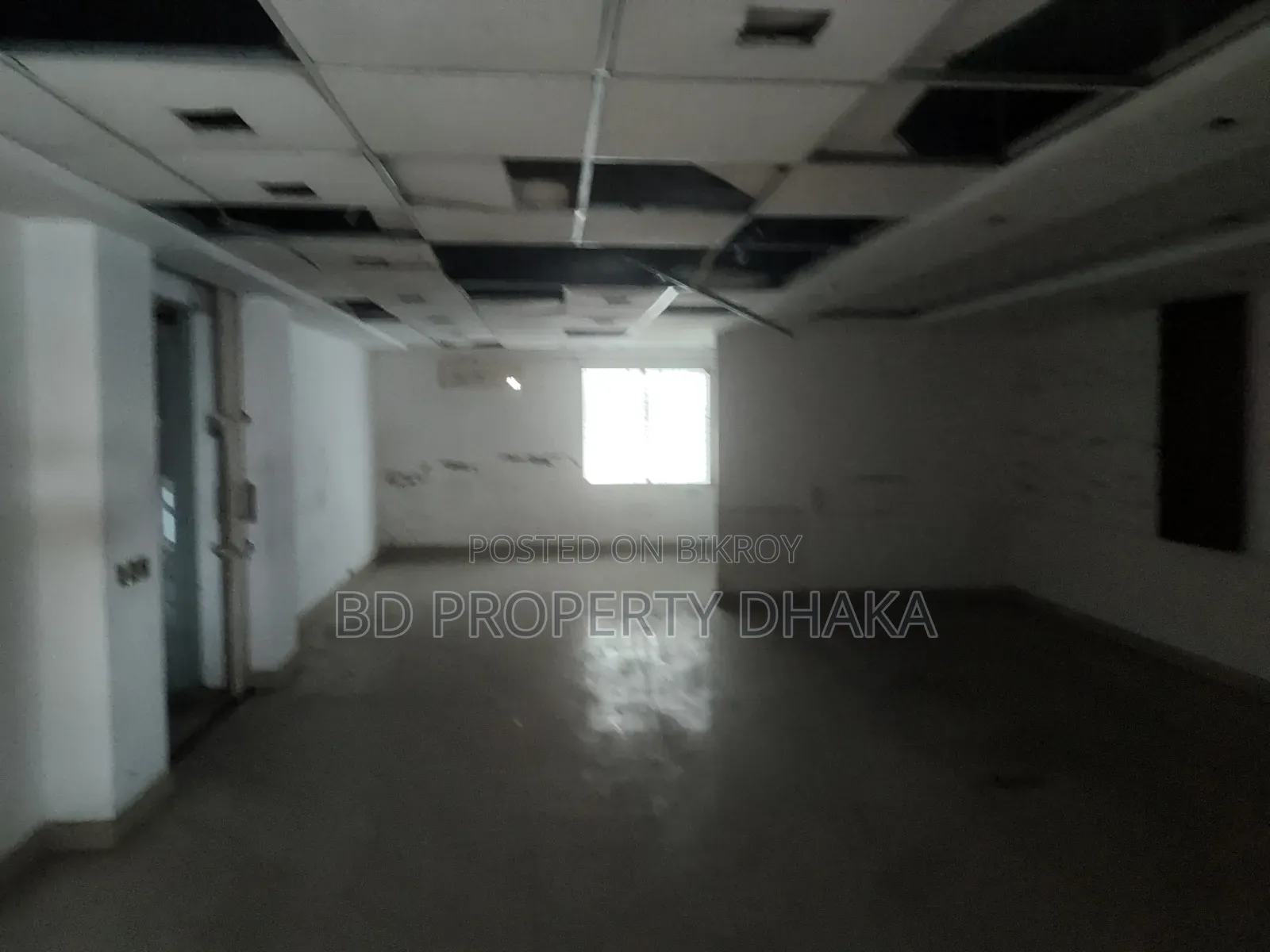 গুলশানে ৬১০০ বর্গফুটের খোলা বাণিজ্যিক স্থান ভাড়া