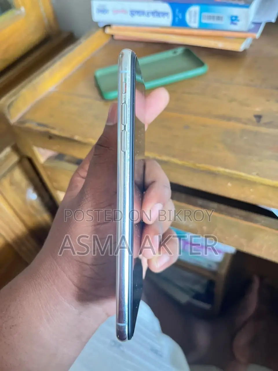 New Apple iPhone XS Max 256 GB Silver