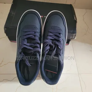Tommy Hilfiger Sneaker - LOGO BASKETBALL TRAINERS - Desert Sky 40