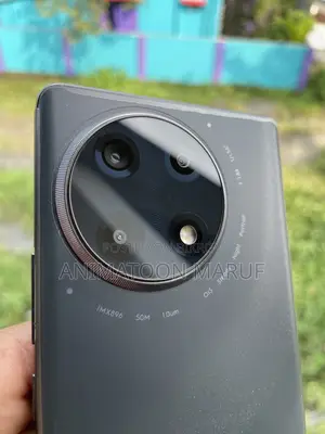 টেকনো ক্যামন ৩০এস ২৫৬ জিবি