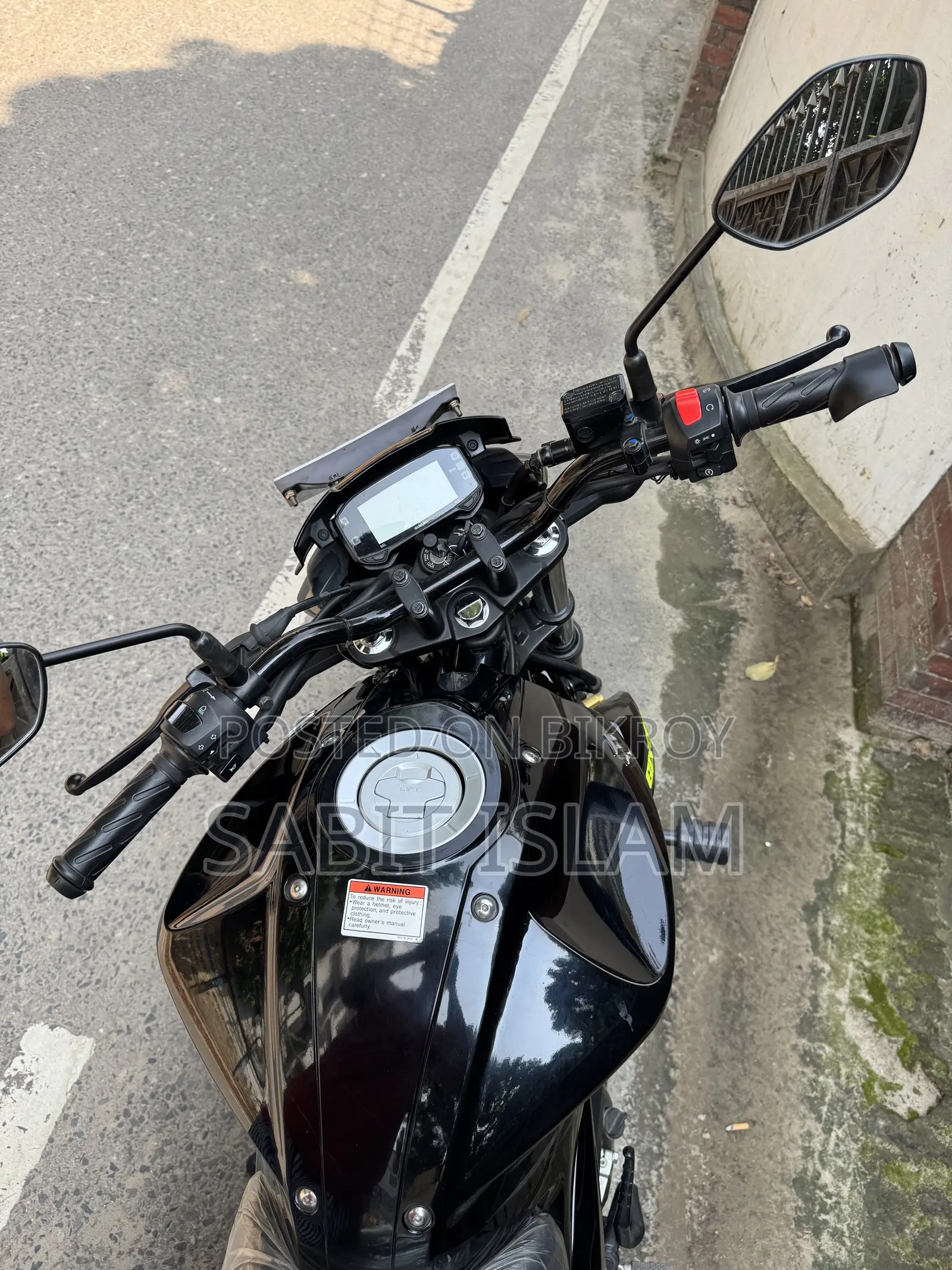 Suzuki Gixxer 2025 Black