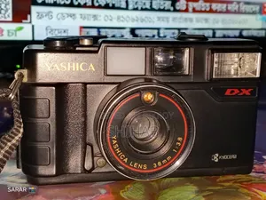 Yashica MF-2 Super DX Vintage 35mm Film Camera With Original Pouch