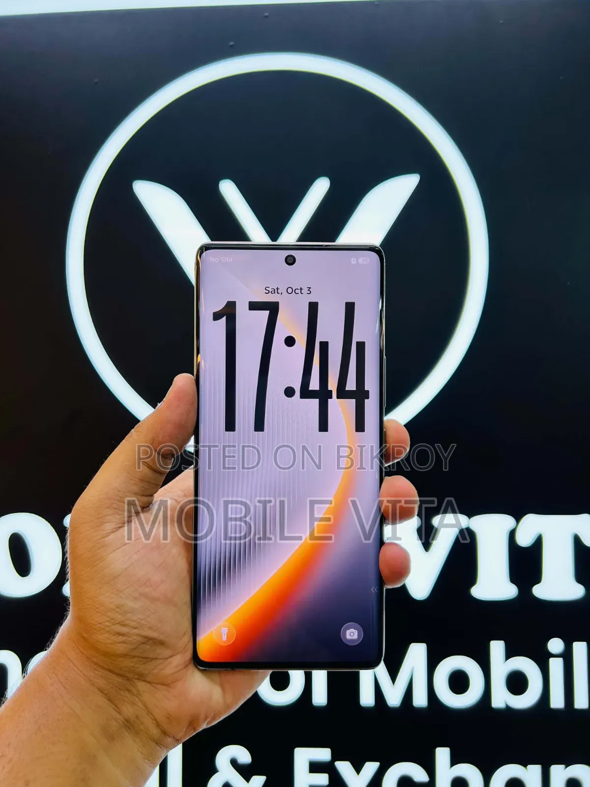 Tecno Pova Curve 256 GB Silver