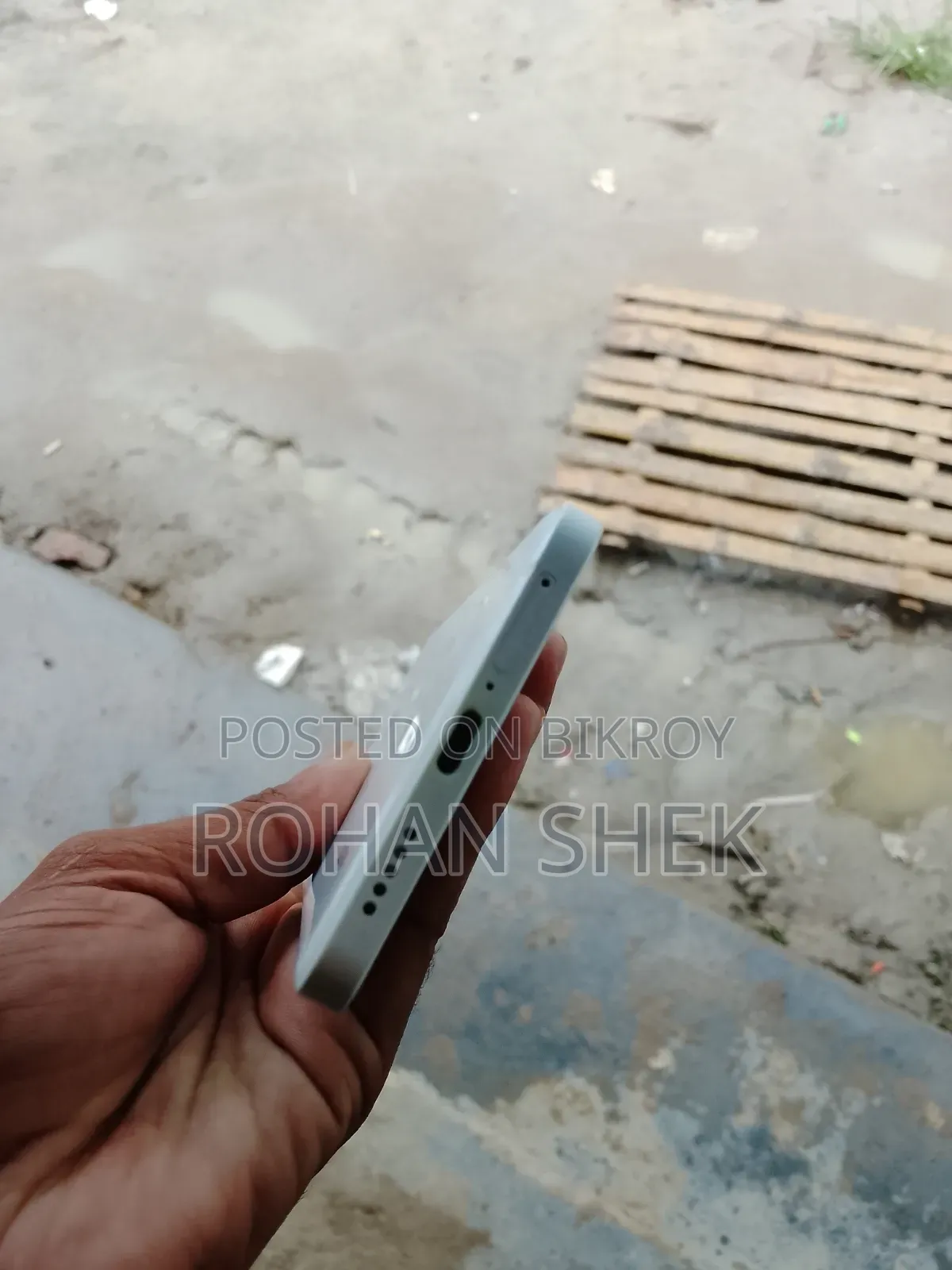 Mobile Phone 256 GB White