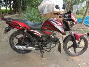 রানার বাইক আরটি ৮০ ২০১৭ রেড