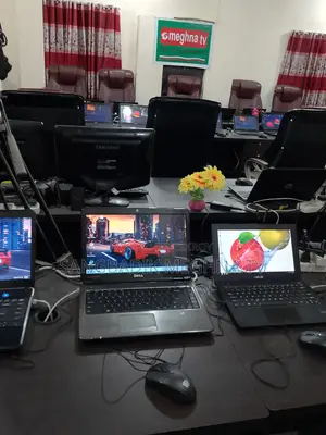 ল্যাপটপ ডেল ৪জিবি ইন্টেল এসএসডি ৫০০জিবি