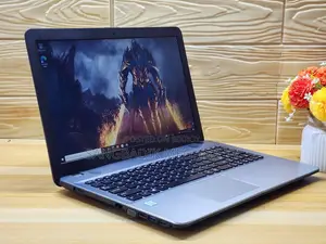 Laptop Asus 4GB Intel SSD 500GB