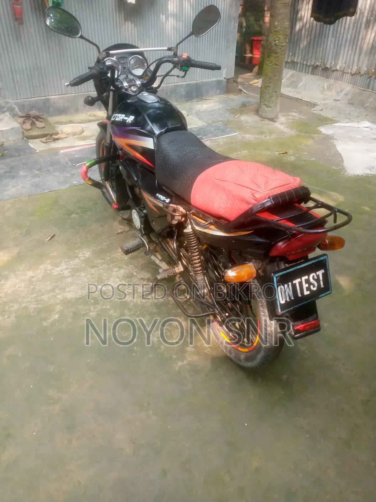 ভিক্টরি হ্যামার ২০১০ ব্ল্যাক