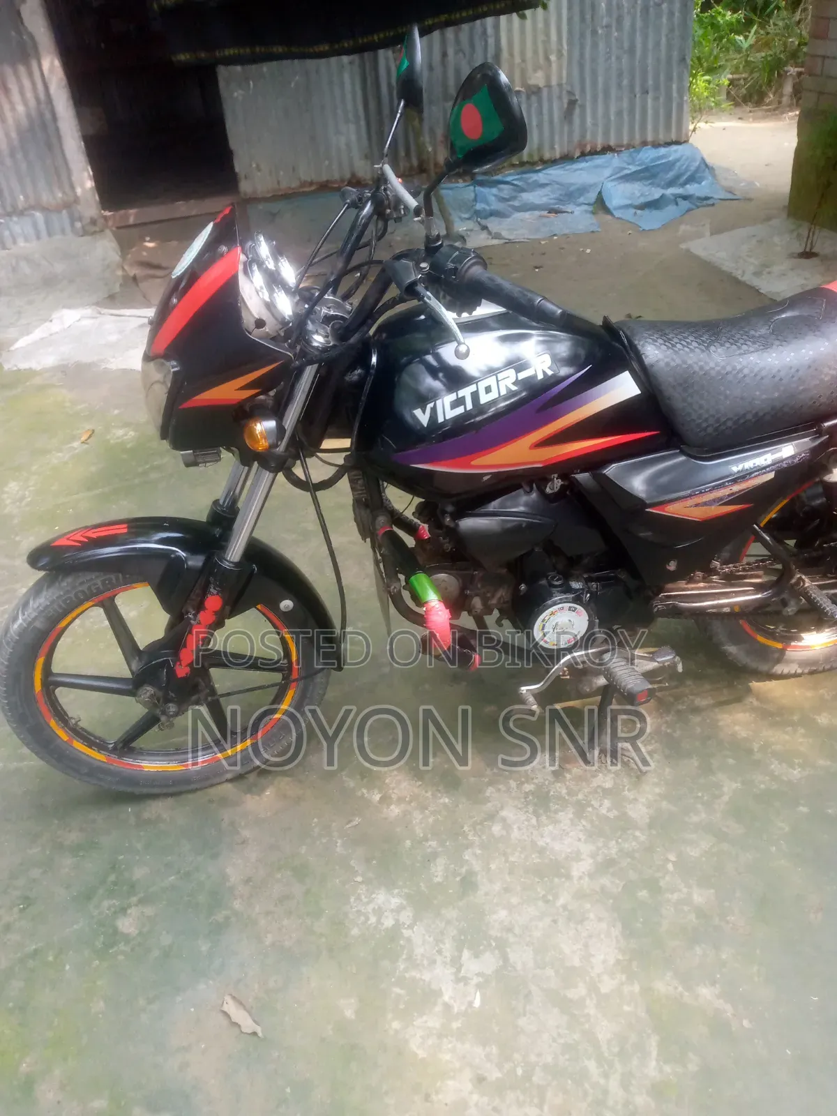 ভিক্টরি হ্যামার ২০১০ ব্ল্যাক