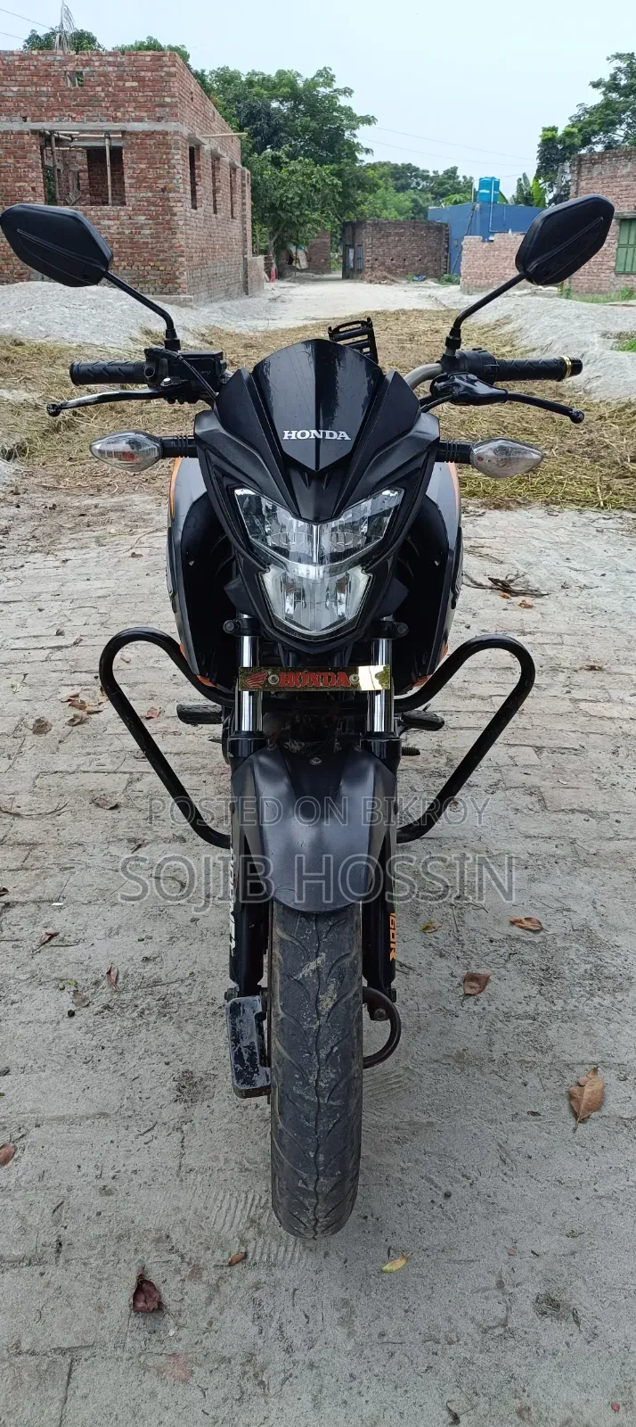 Honda Hornet 2021 Orange