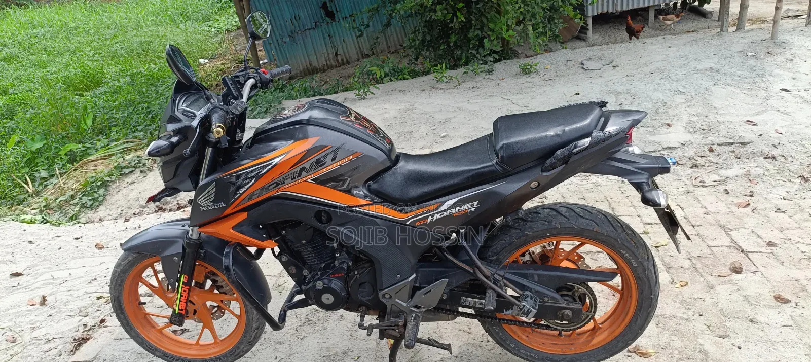 Honda Hornet 2021 Orange