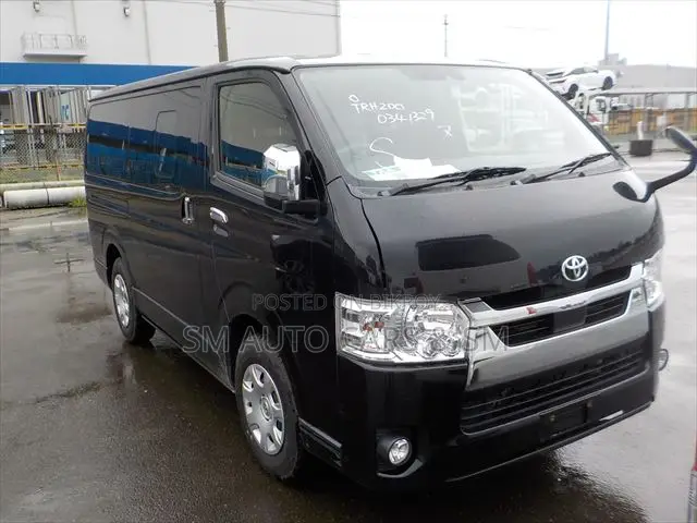 Toyota HiAce 2021 Black