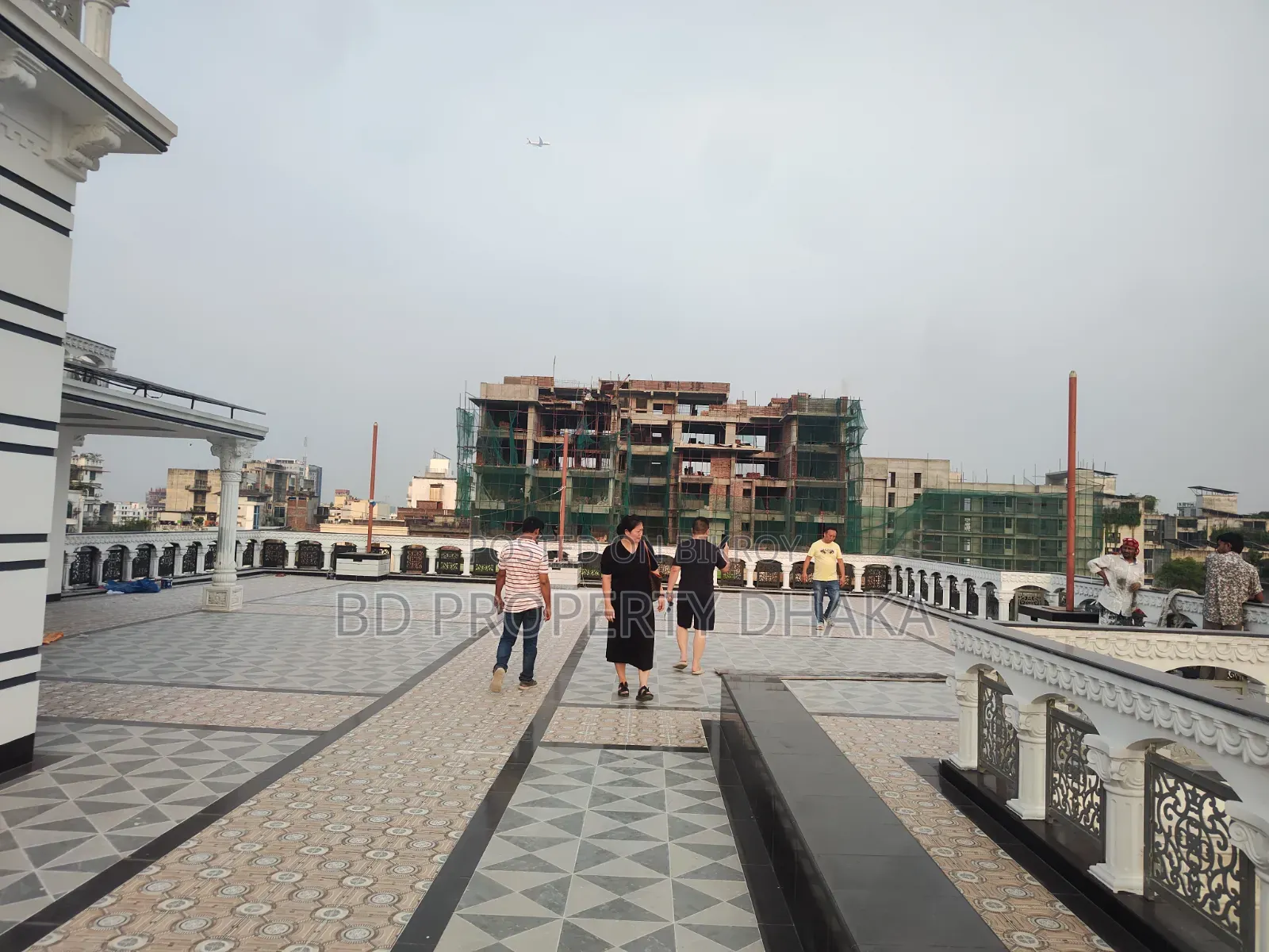 20-Bedroom House in Gulshan for Rent