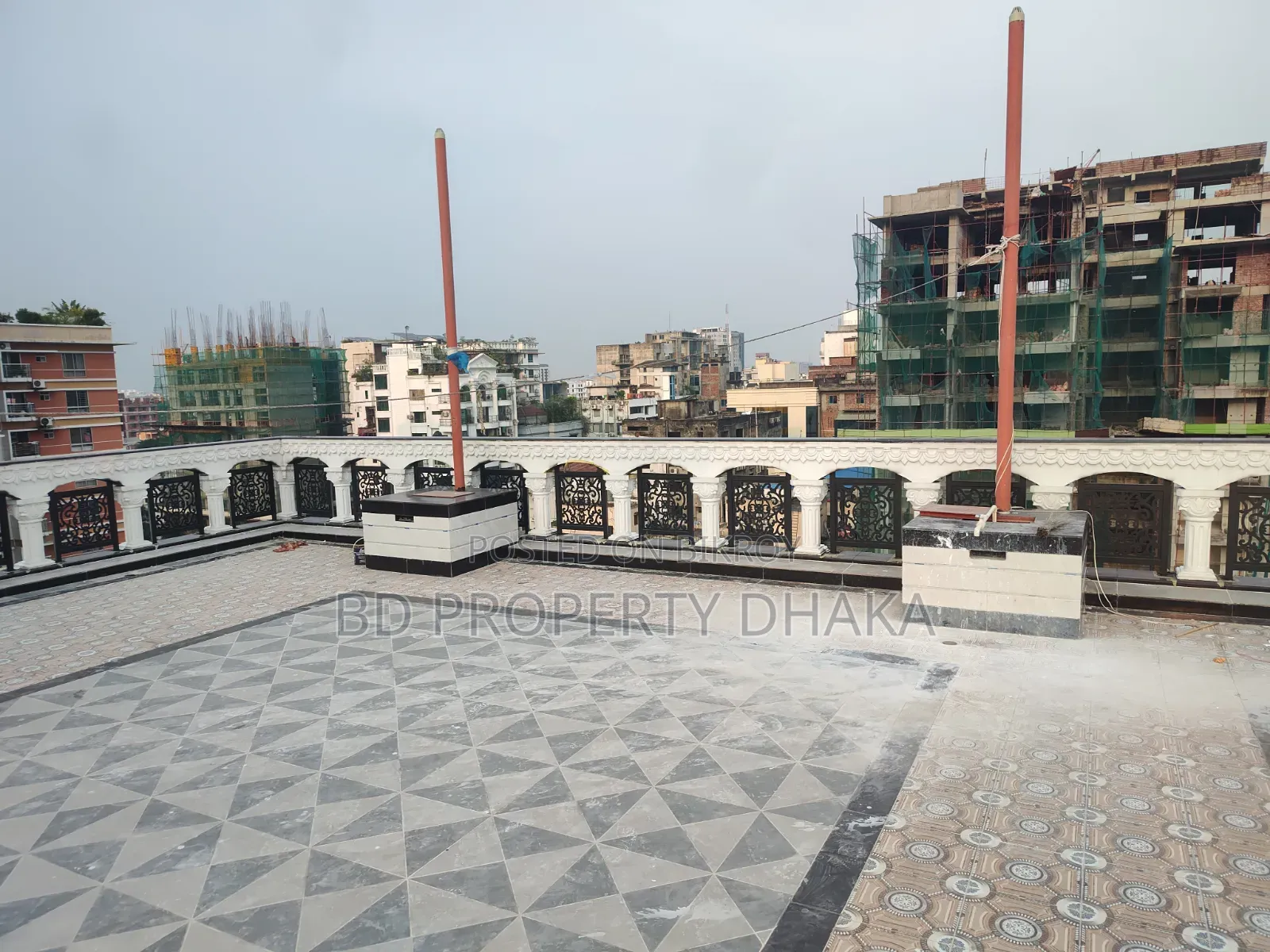 20-Bedroom House in Gulshan for Rent