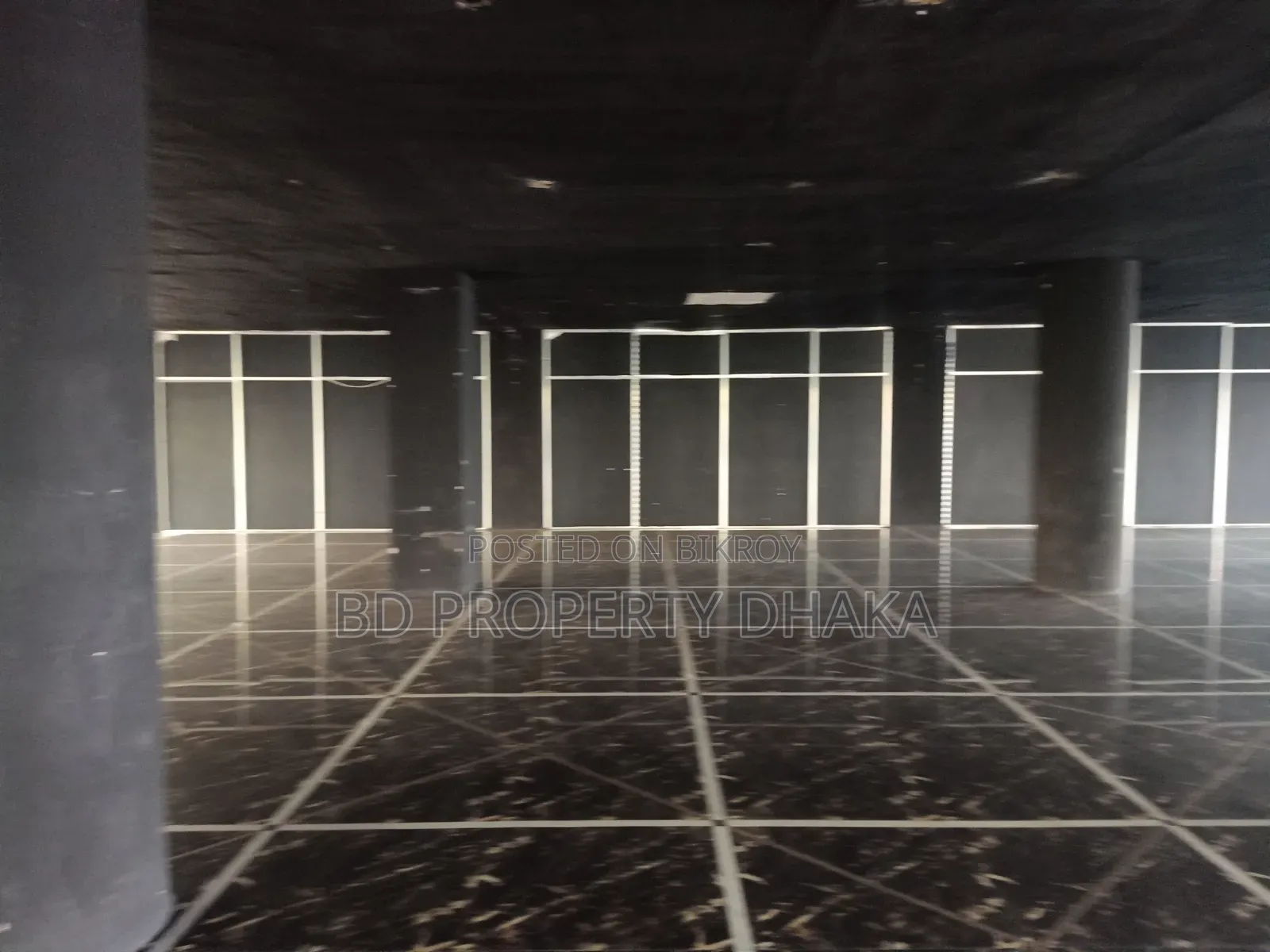 8050 SQFT Open Commercial Space Rent in Gulshan