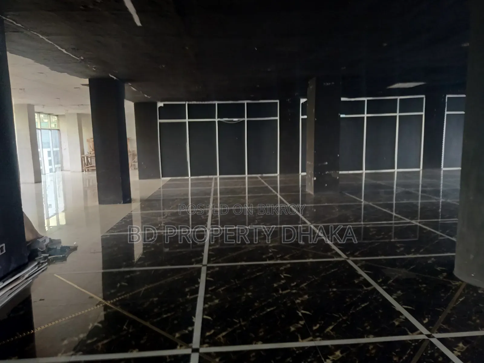 8050 SQFT Open Commercial Space Rent in Gulshan