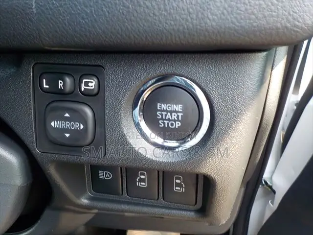 New Toyota HiAce 2025 Black