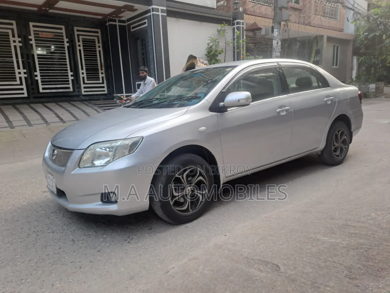 Toyota Axio 2010 Silver