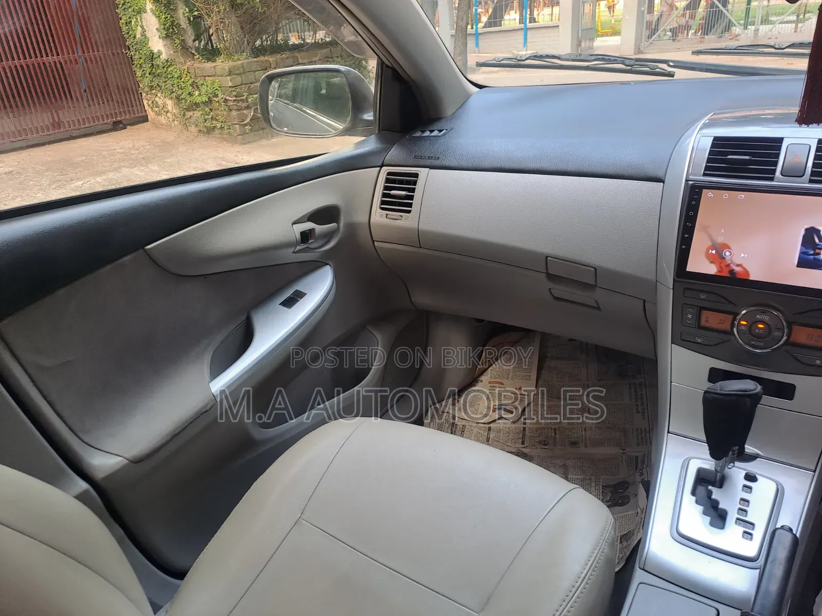 Toyota Axio 2010 Silver