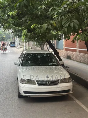 নিসান সানি ২০০৪ সাদা