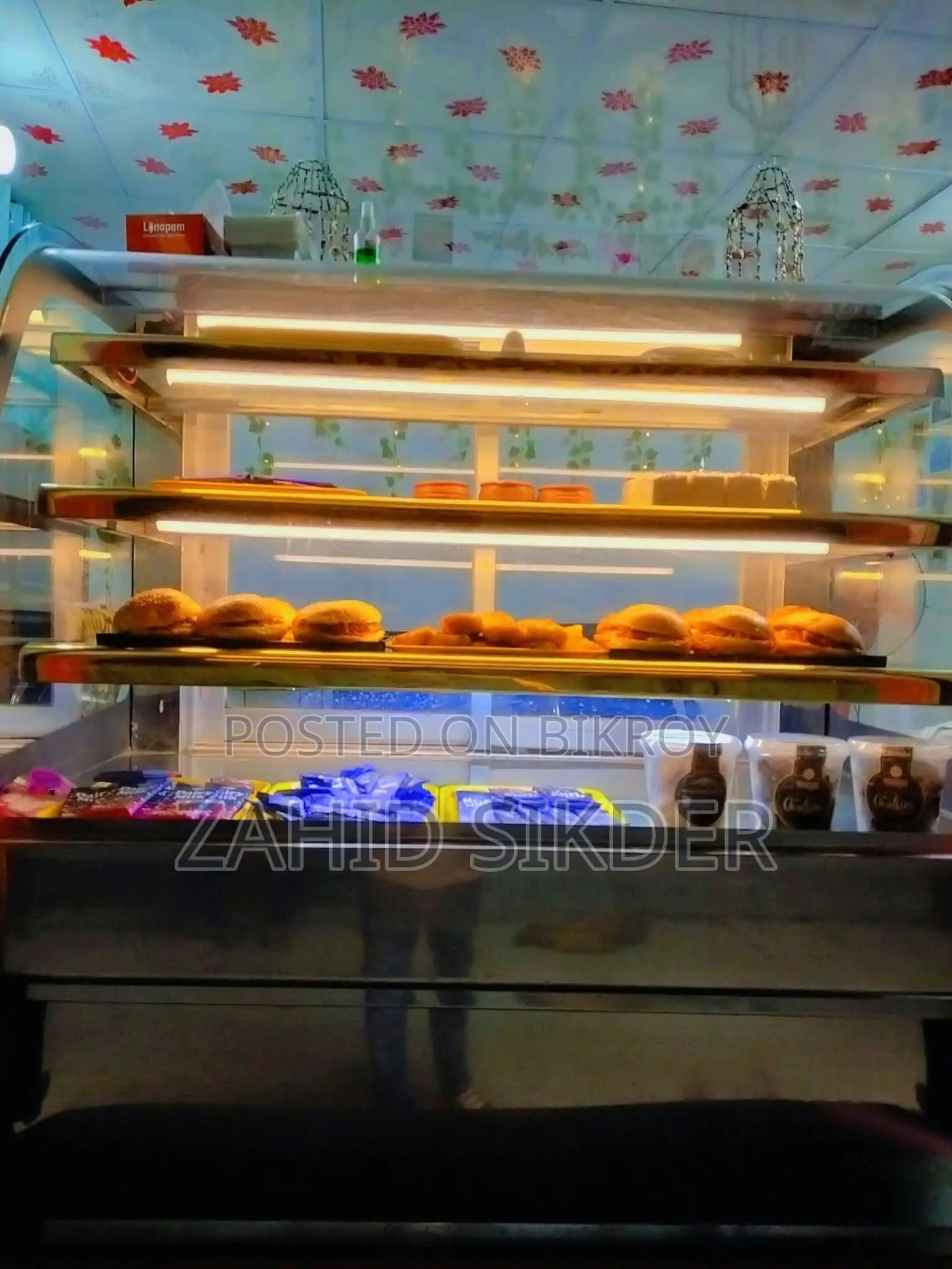 Fast Food Display Desk