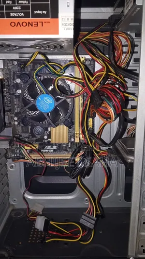 Desktop Computer Asus Chromebox 4GB Intel Core i3 HDD 500GB