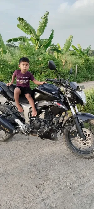 New Suzuki Gixxer 2025 Black